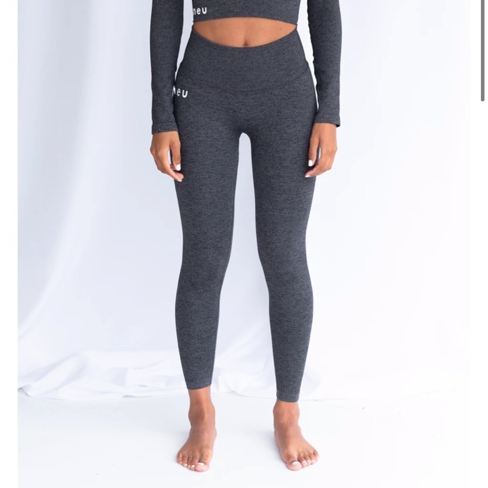 NEU Apparel -Graphite Grey Ribbed Seamless Legging